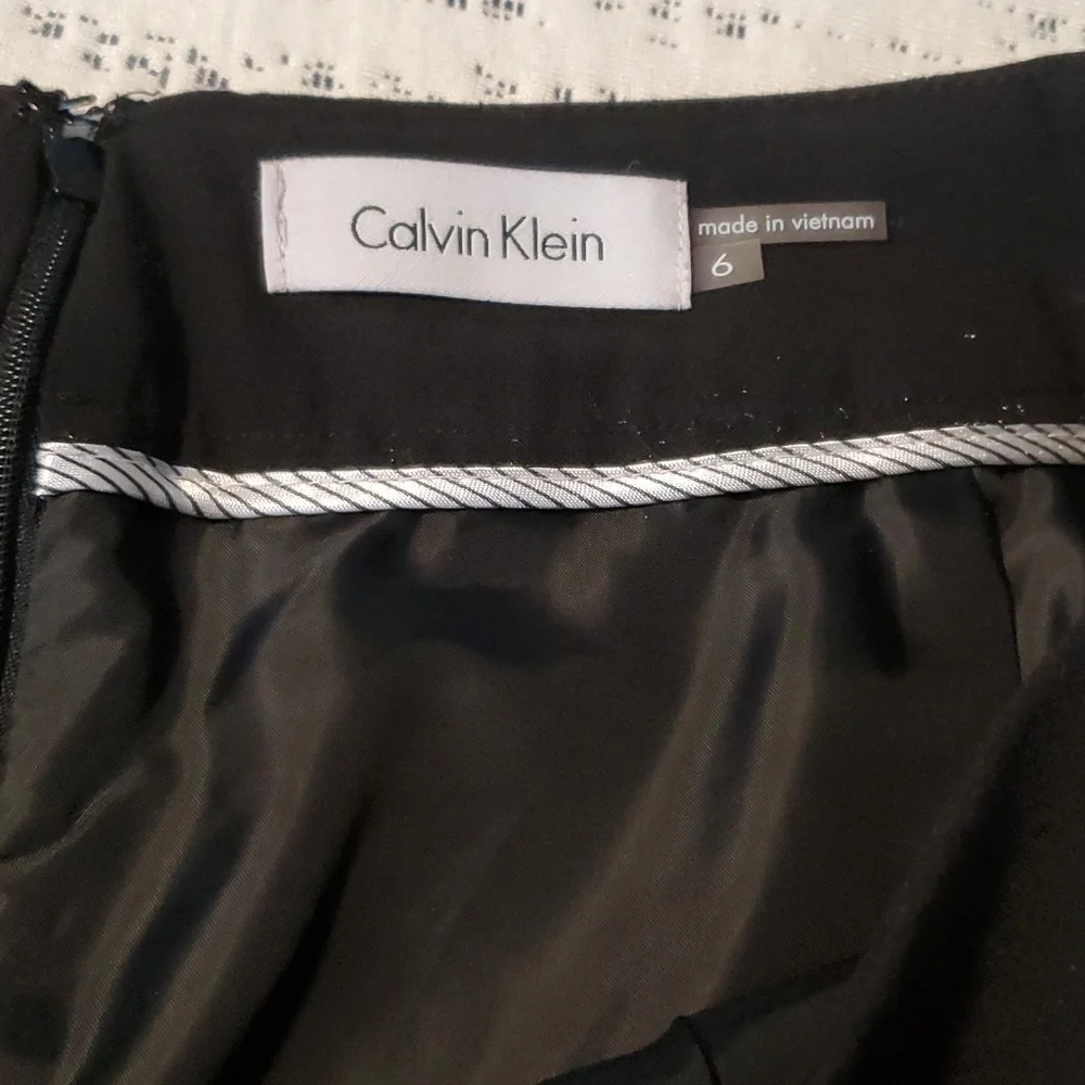 Classic Black Calvin Klein Women's Pencil Skirt Sz 6 EUC
